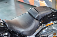 Fat Boy 114 (FLFBS) Harley-Davidson Softail "Vivid Black" 2023