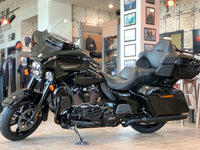 Ultra Limited, Harley-Davidson (FLHTK), 2023  Black Option