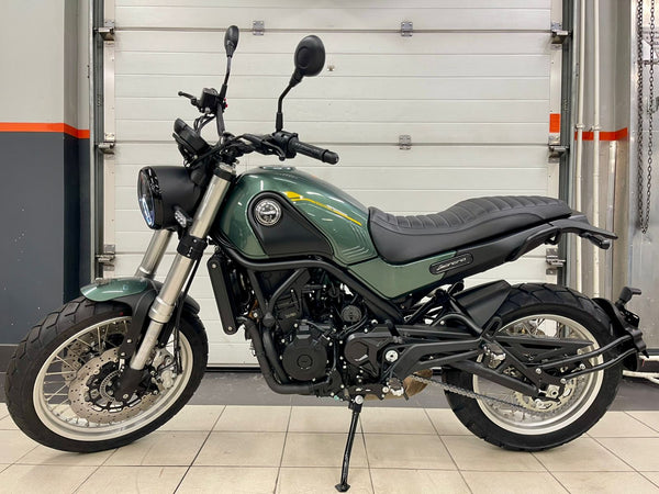 Benelli Leoncino 500 Trail (Green)