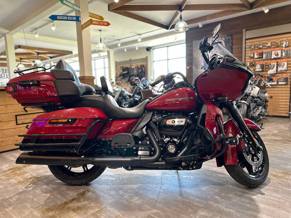 Мощный двигатель и динамические характеристики Road Glide Limited 2020