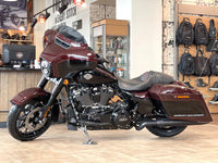 Street Glide Special Harley-Davidson 2022 (Midnight Crimson – Black Finish)