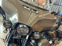 CVO Limited 117 Harley-Davidson Bronze Armor